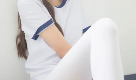 日本一区老师系列白丝,白丝诱惑下的青春禁忌
